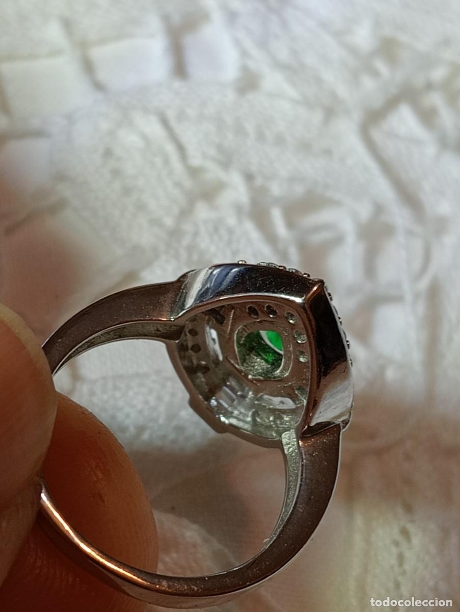 Joyeria: ANILLO DE ESMERALDA, TOPACIOS Y PLATA MACIZA (SIN USAR) - Foto 3