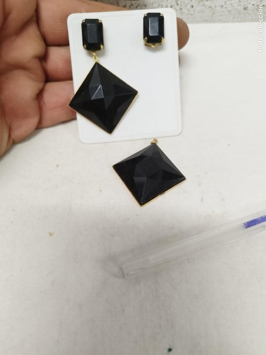 Joyeria: Antigua pareja, par de pendientes a identificar. - Foto 1