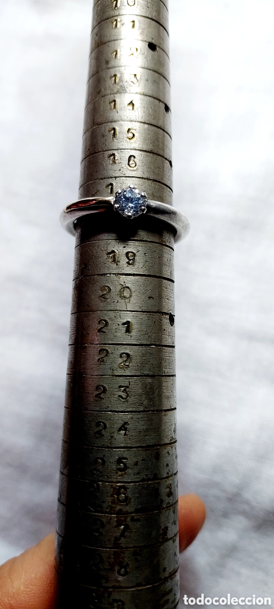 Joyeria: BONITO ANILLO DE PLATA CON CRISTAL - Foto 4