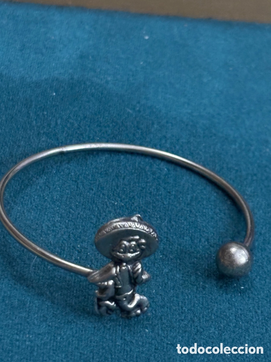 Joyeria: Pulsera r&iacute;gida de metal plateado - Foto 2