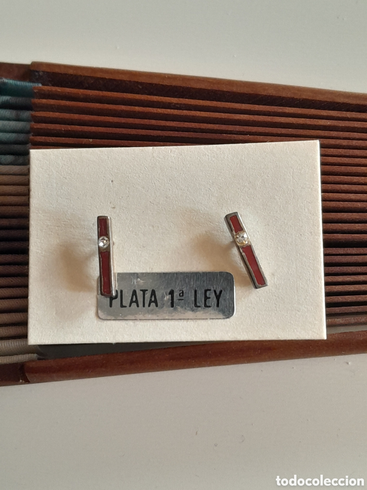 Joyeria: PENDIENTES DE PLATA Y ESMALTE GRANATE CON CRISTAL - Foto 1