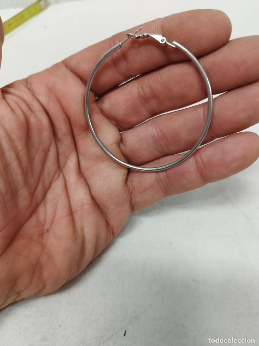 Joyeria: Antiguo pendiente, aro plateado. - Foto 1
