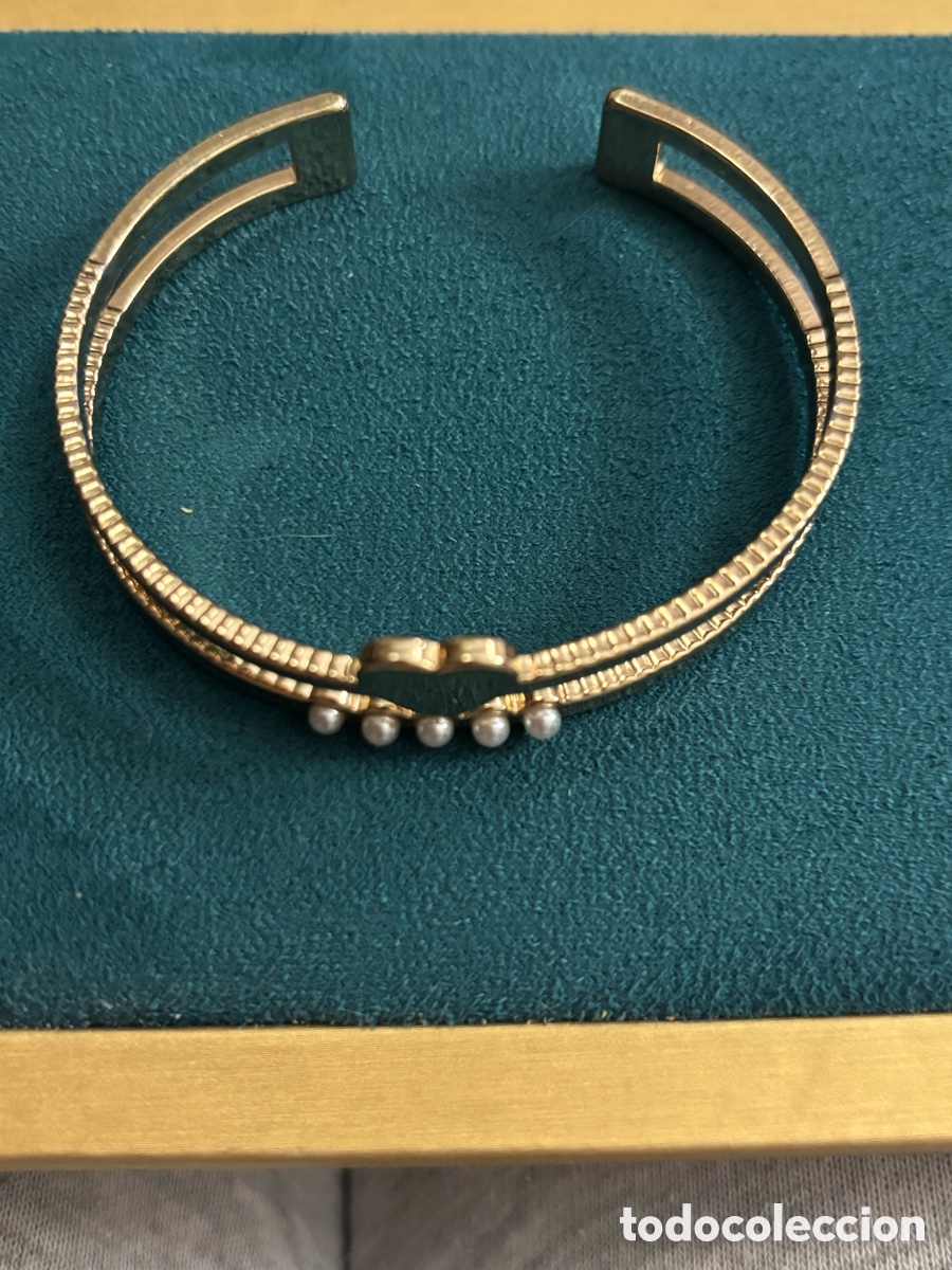 Joyeria: Pulsera r&iacute;gida dorada - Foto 1