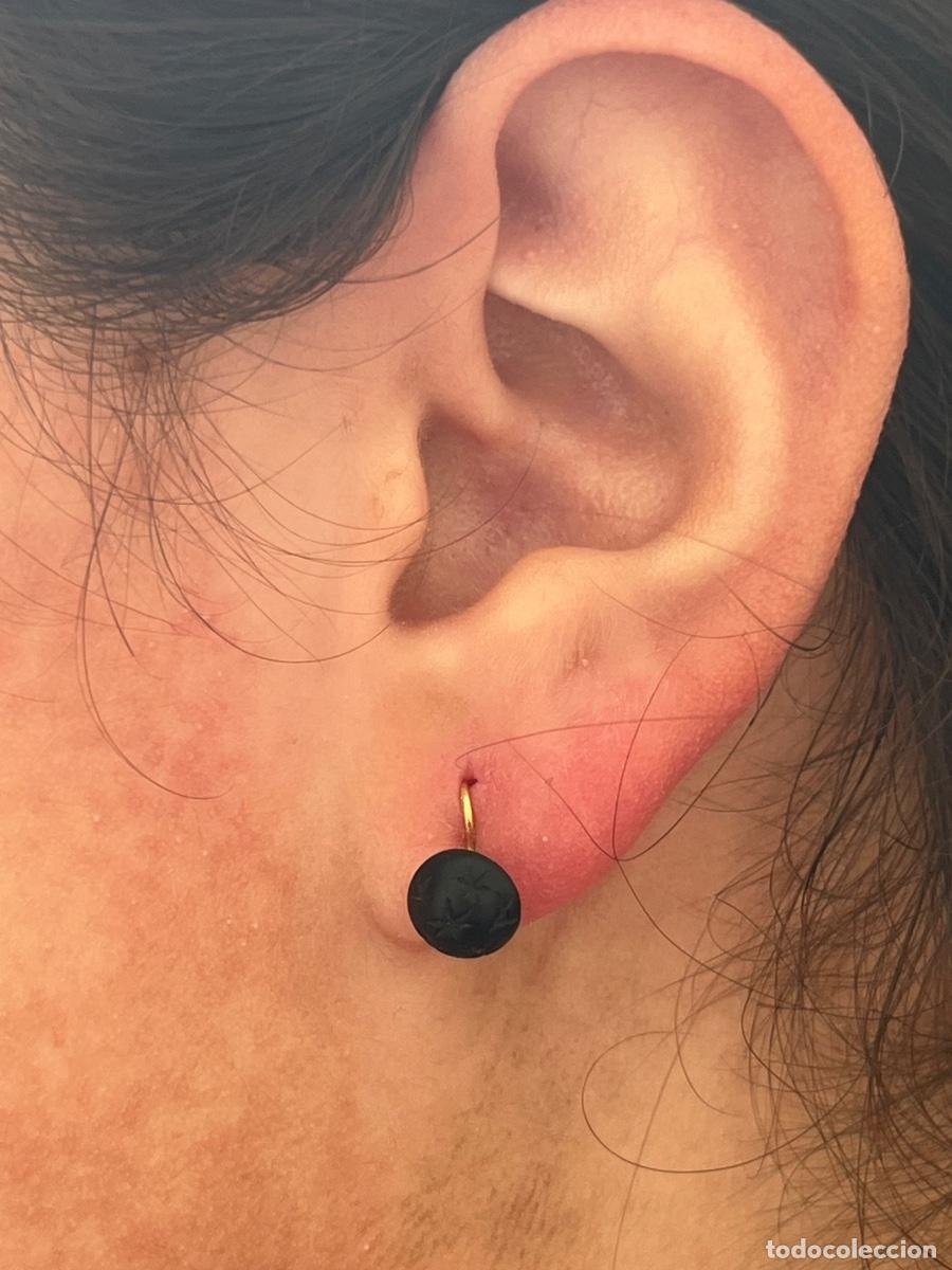 Joyeria: Bonitos pendientes dormilonas engarzadas en oro 18K. - Foto 4