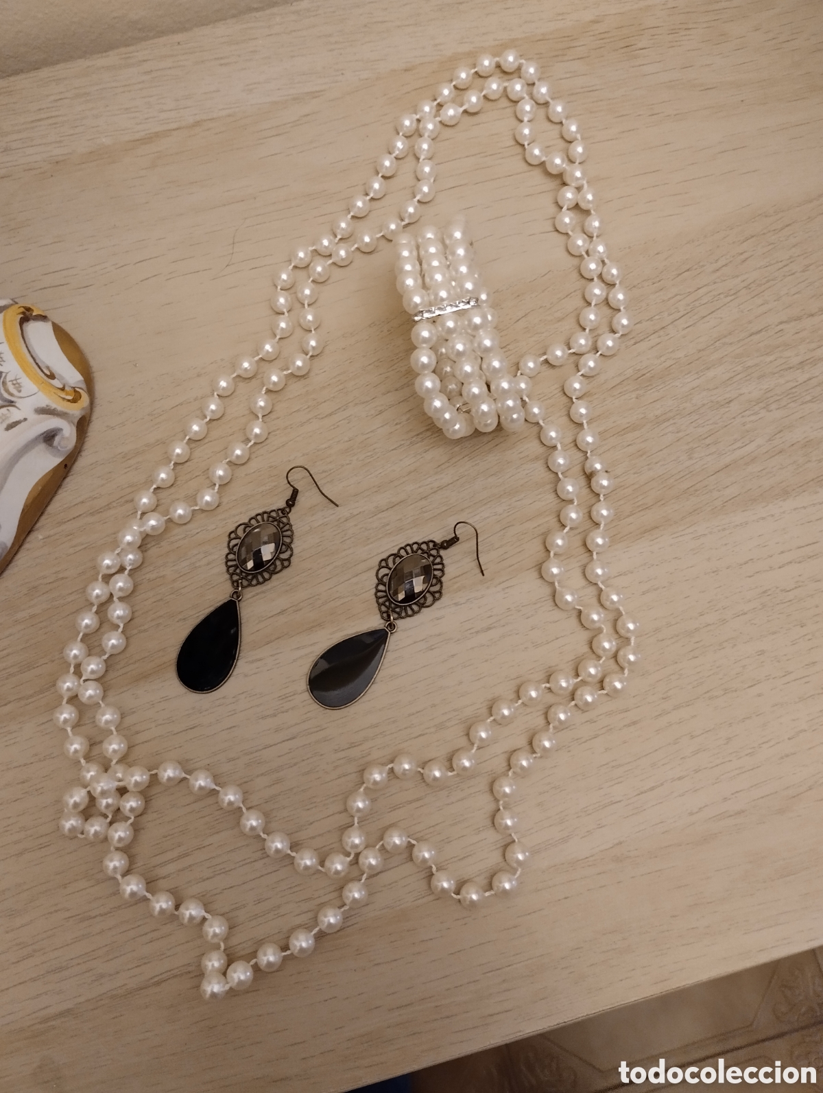 Joyeria: Conjunto de collar pendientes y pulsera . - Foto 1