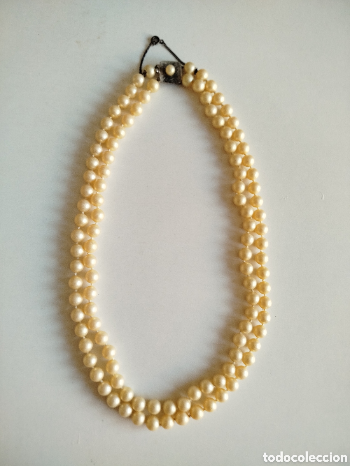 Joyeria: Antiguo collar de perlas con broche plateado. - Foto 1