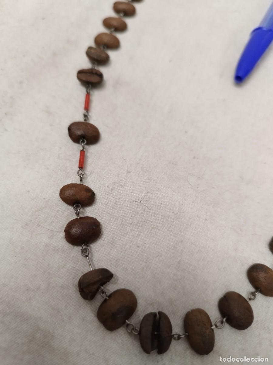Joyeria: Antiguo collar hecho con granos de cafe. - Foto 3
