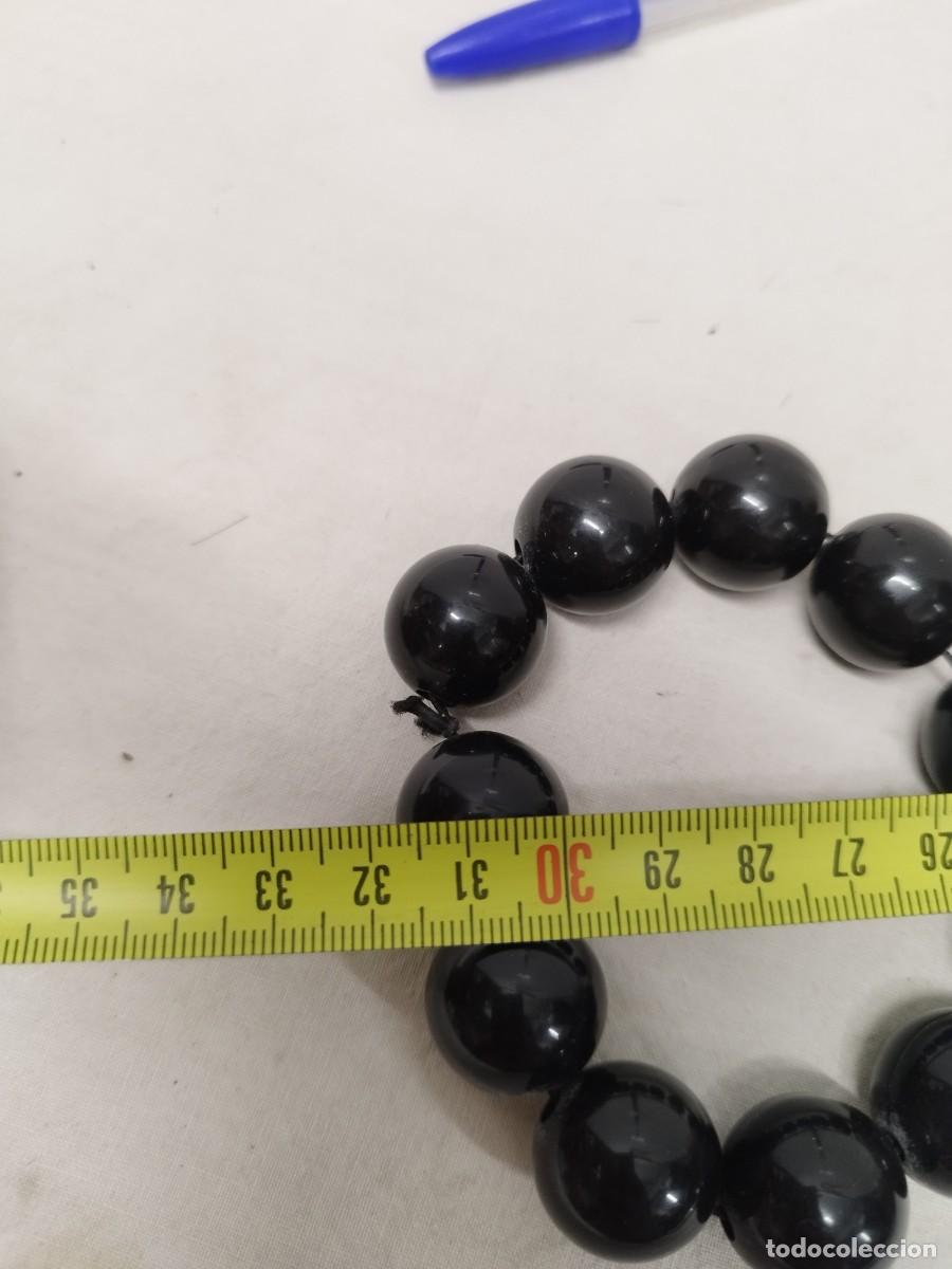 Joyeria: Antigua pulsera de grandes bolas. - Foto 3