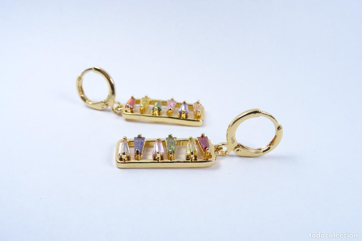 Joyeria: PENDIENTES LARGOS EN ORO DE 14K CON PIEDRAS MULTICOLOR - Foto 7