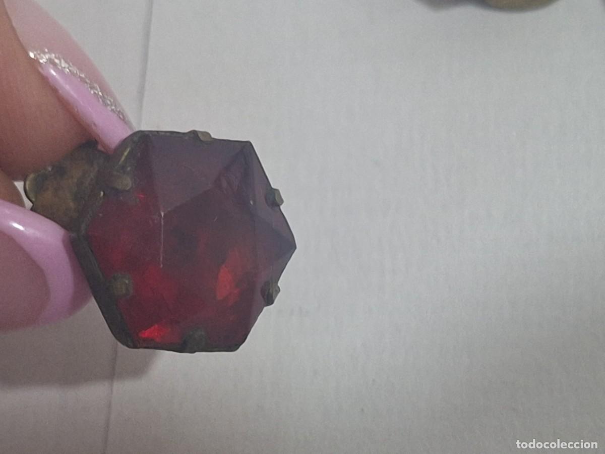 Joyeria: Antiguos pendientes de lat&oacute;n y piedras - Foto 3