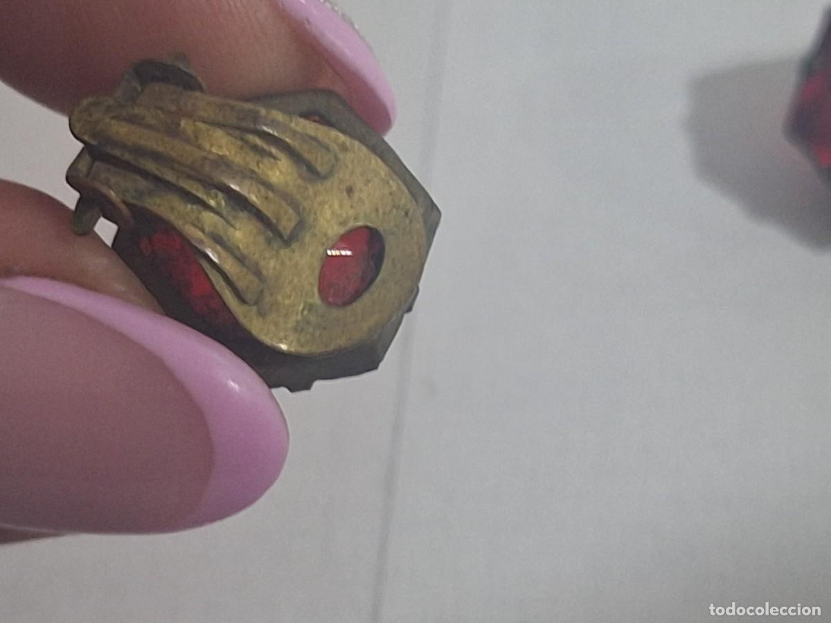 Joyeria: Antiguos pendientes de lat&oacute;n y piedras - Foto 4