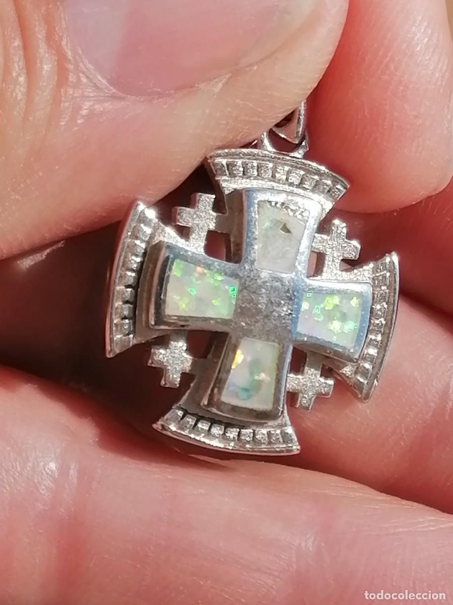 Joyeria: Cruz de plata con incrustacions de Opalo de Jerusalem - Foto 1
