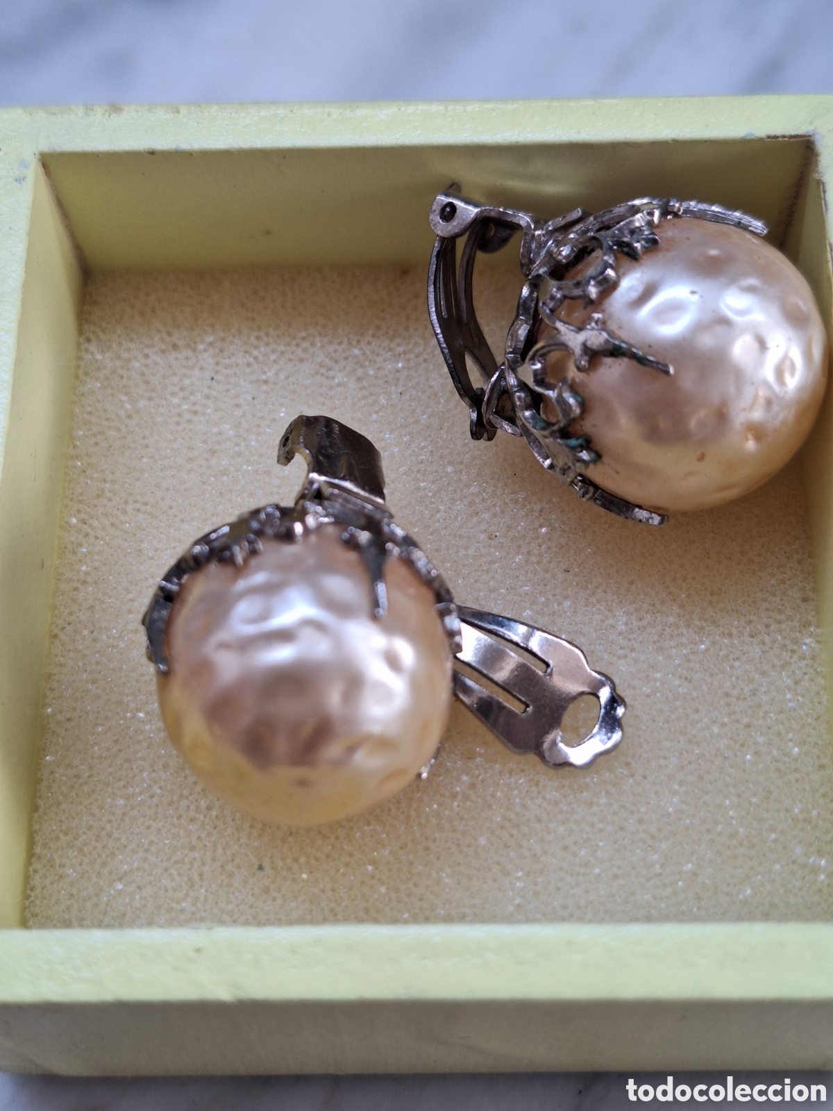 Joyeria: Pendientes plateados con perlas - Foto 1
