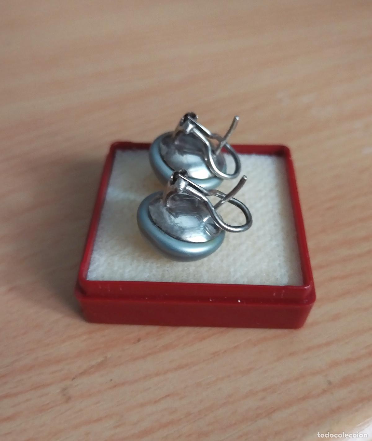 Joyeria: Pendientes de plata con perla gris. Cierre omega. - Foto 4