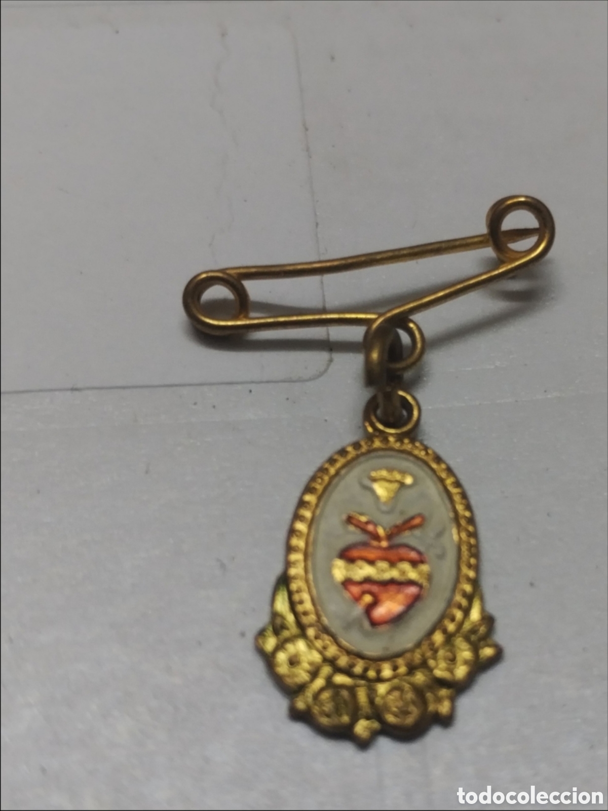 Joyeria: MEDALLA ANTIGUA tres cm. - Foto 1
