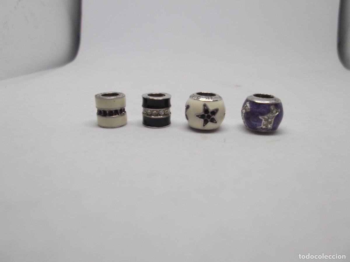 Joyeria: Lote de cuatro charms de plata de Viceroy. - Foto 1