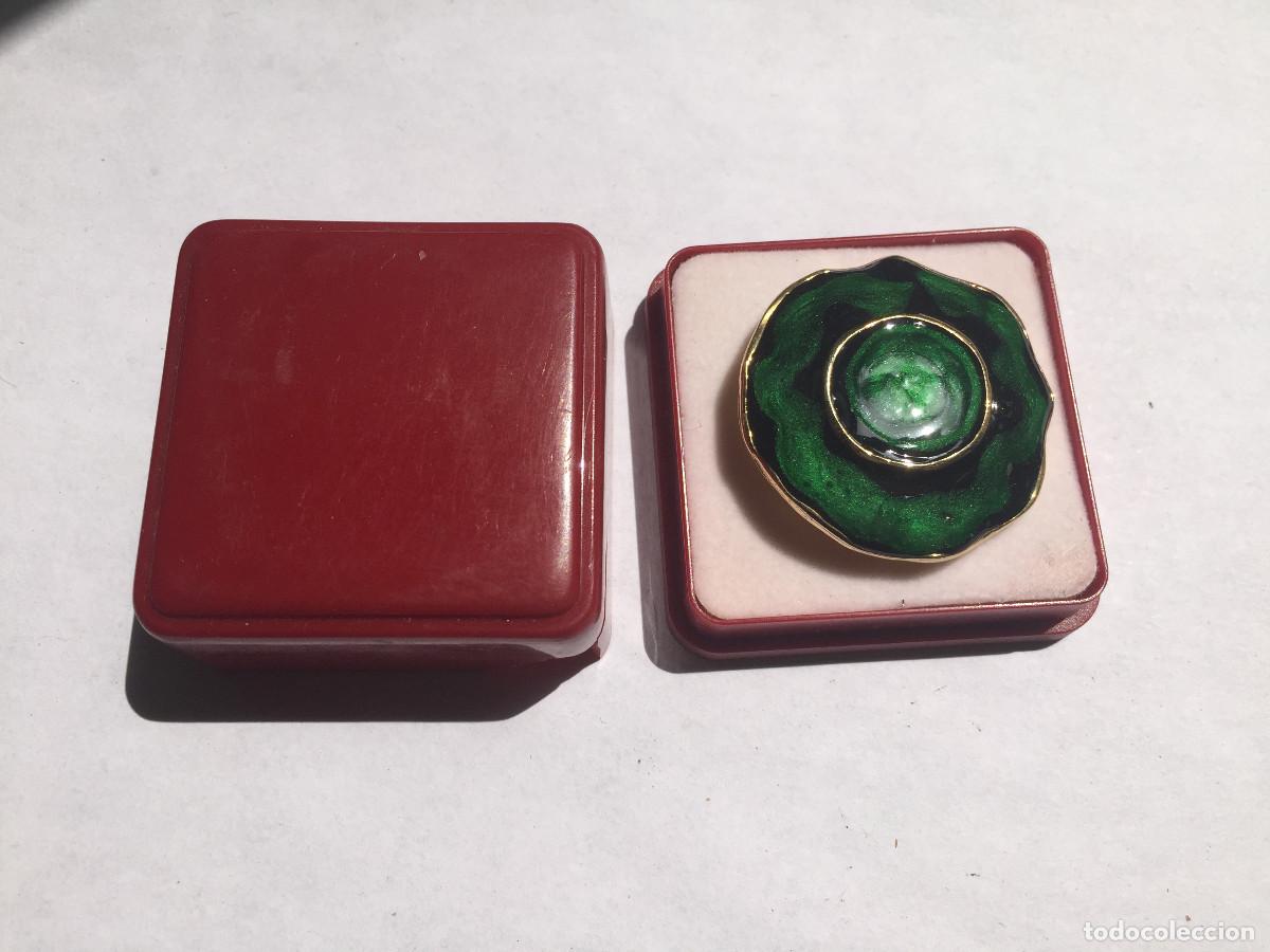 Joyeria: BROCHE DE ESMALTE VERDE DORADO - Foto 2