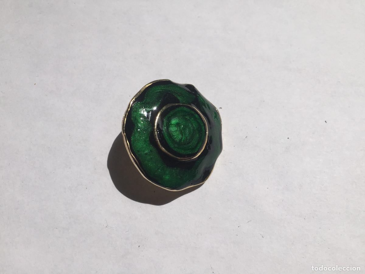 Joyeria: BROCHE DE ESMALTE VERDE DORADO - Foto 3