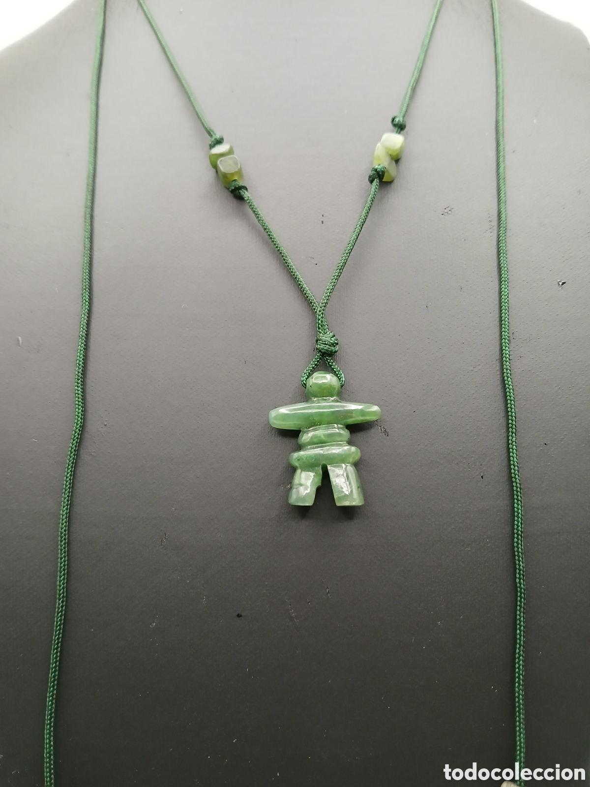 Joyeria: Collar jade verde tallado y algod&oacute;n. Ajustable - Foto 1