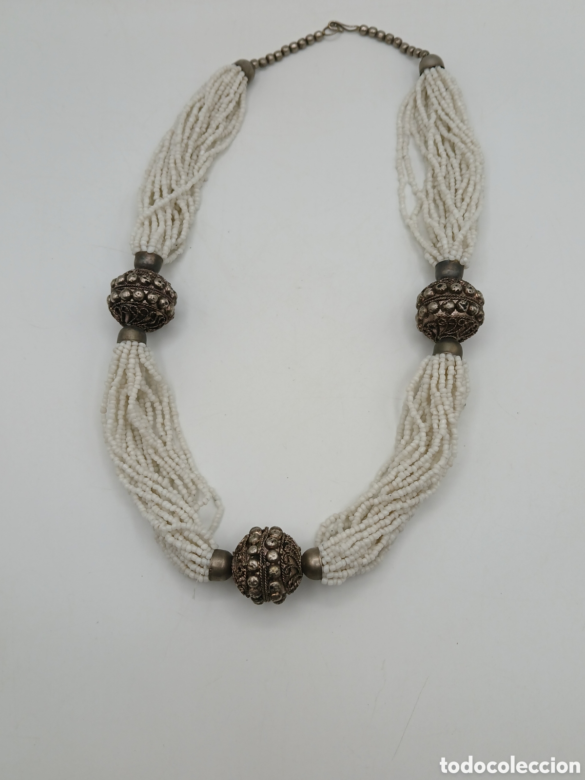 Joyeria: Collar metal plateado y opalina - Foto 3