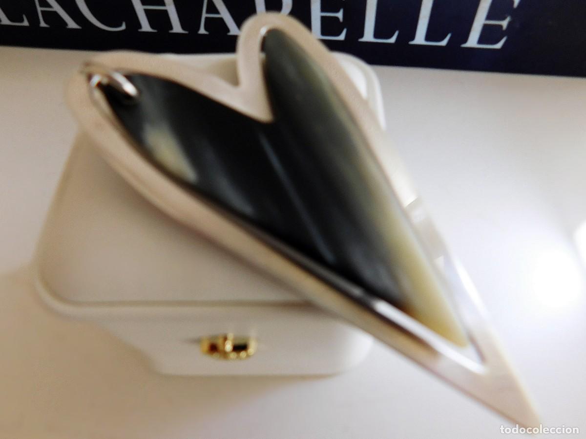 Gioielleria: COLLAR DE DISE&Ntilde;O EXCLUSIVO COMPUESTO POR ENORME COLGANTE DOBLE DE 9 CM CON ASTA CUERNO NATURAL