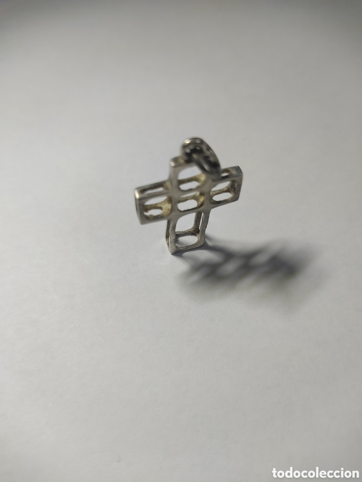 Joyeria: Cruz plata antigua tridimensional - Foto 3