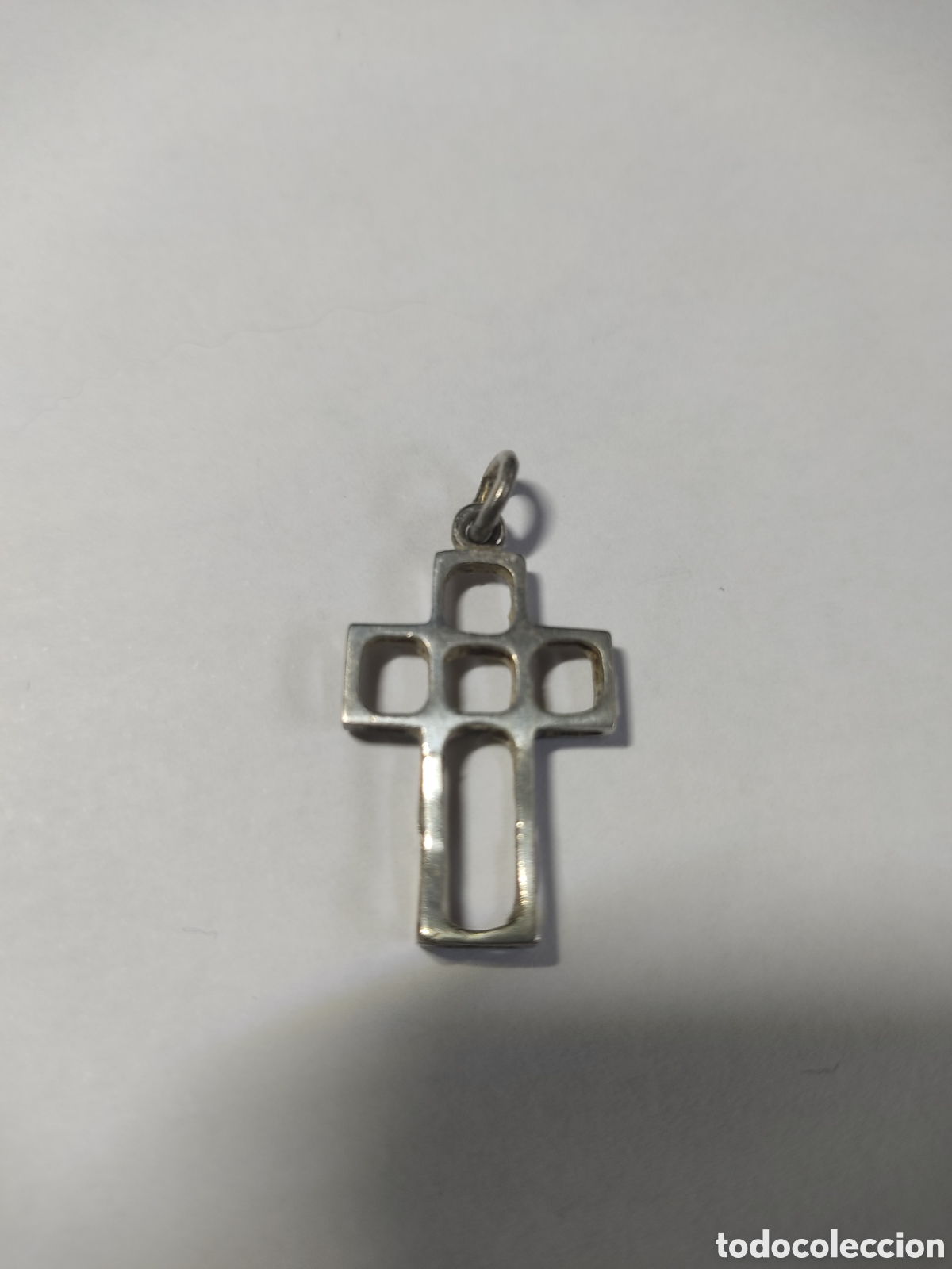Joyeria: Cruz plata antigua tridimensional - Foto 1