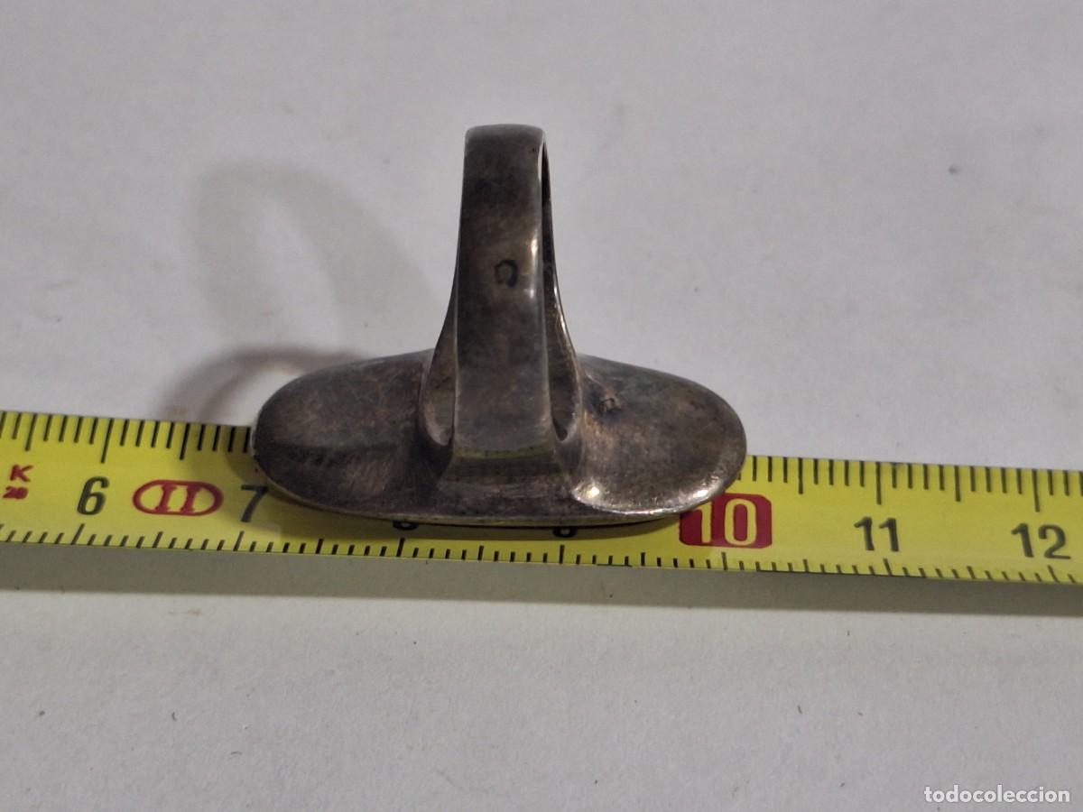 Joyeria: Antiguo anillo de plata con piedra . - Foto 7