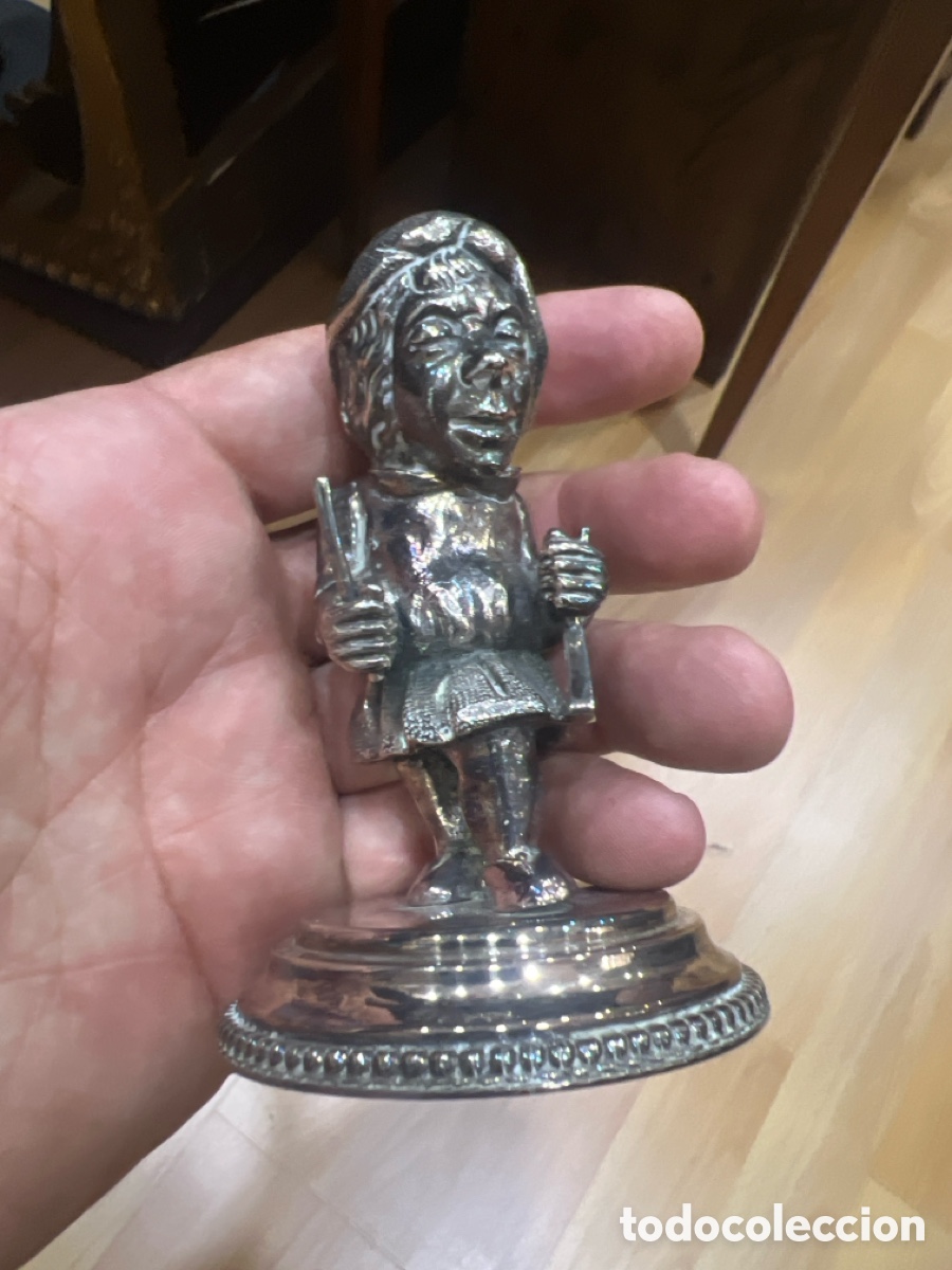 Joyeria: Colecci&oacute;n de cinco m&uacute;sicos en metal - Foto 4