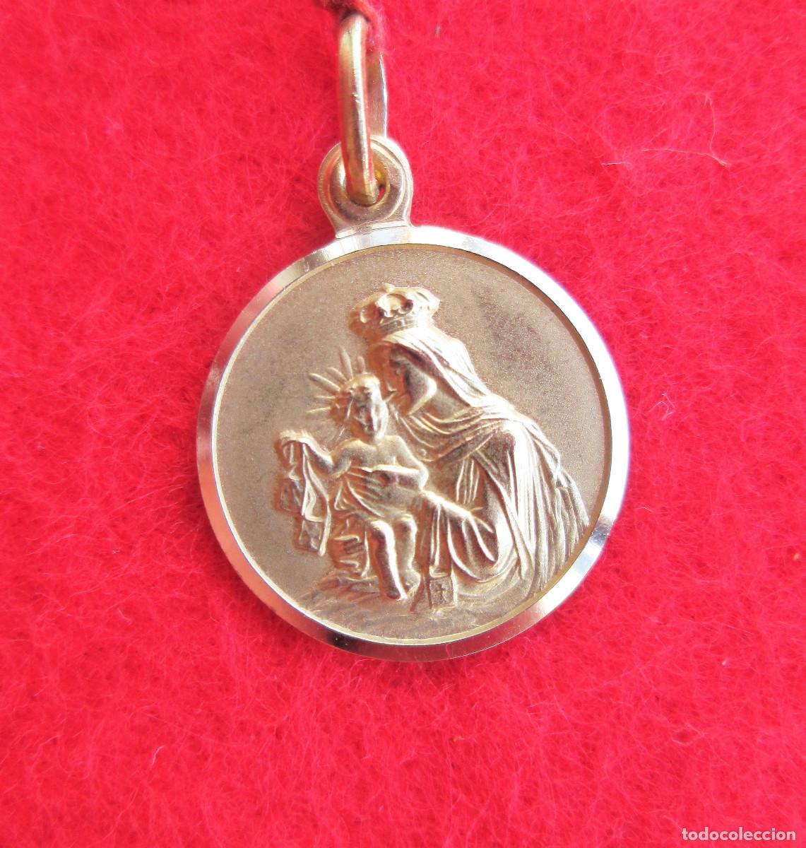 Joyeria: COLGANTE DE ORO DE 18 KLTS. MEDALLA DE DOBLE CARA - VIRGEN DEL CARMEN Y SAGRADO CORAZ - SIN ESTRENAR