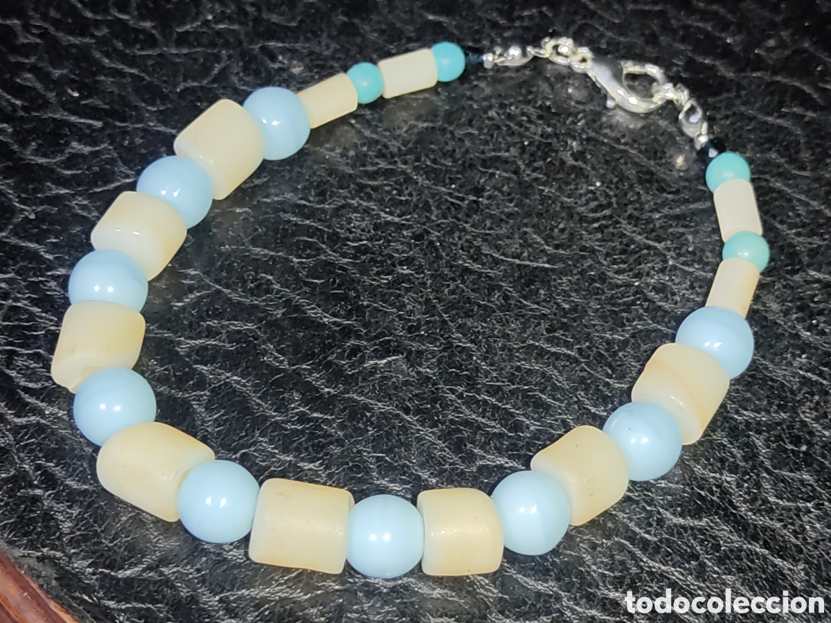 Joyeria: Pulsera de n&aacute;car y opalina azul celeste. - Foto 4