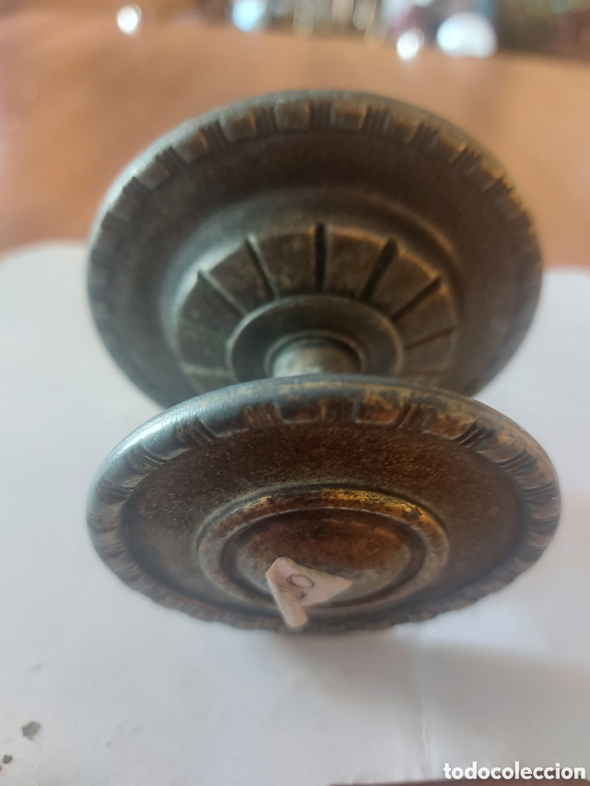 Joyeria: tirador de la puerta anti - Foto 1