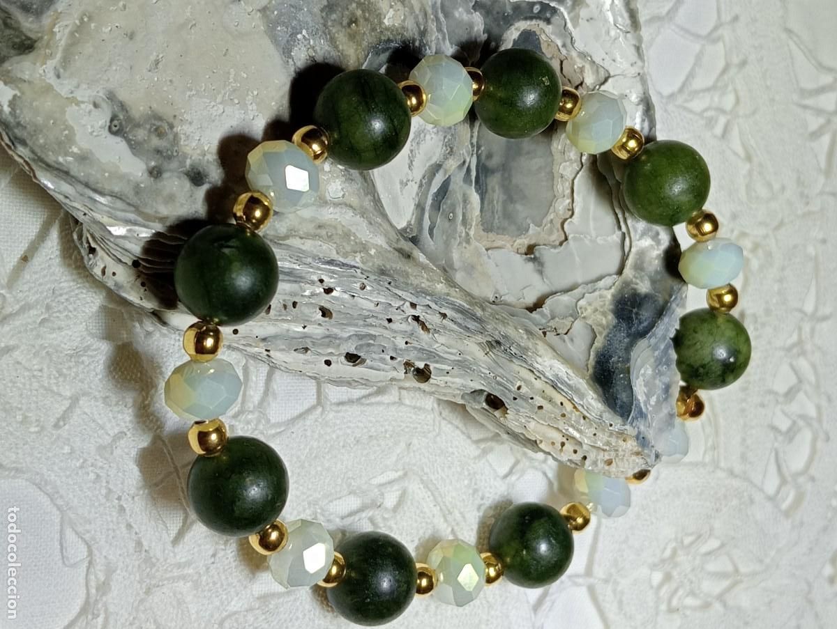 Jewelry: PULSERA DE JADE VERDE DEL SUR Y CRISTAL DE AUSTRIA NATURALES (SIN USAR)