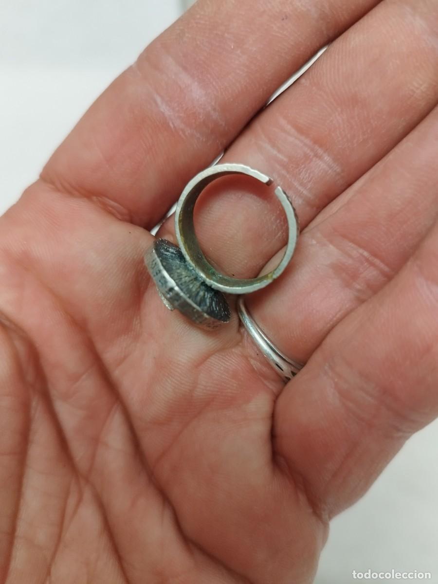 Joyeria: Antiguo anillo con la letra c - Foto 3