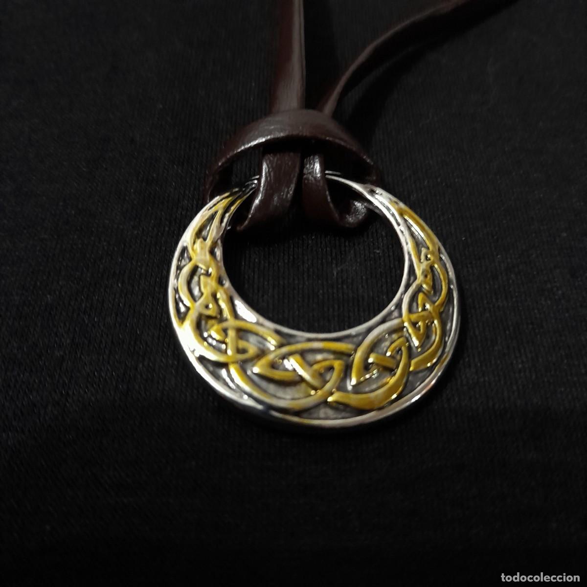 Joyeria: Colgante celta dorado y plateado - Foto 2