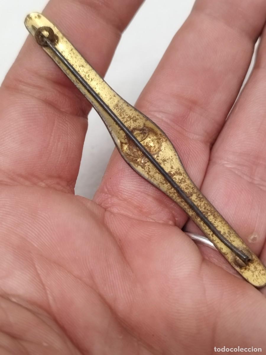 Joyeria: Antiguo broche damasquinado Toledo. - Foto 5