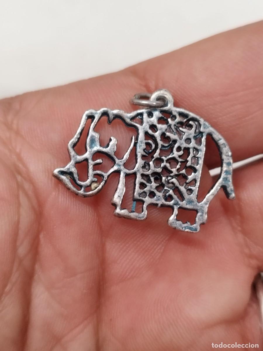 Joyeria: Antiguo colgante en forma de elefante. - Foto 3