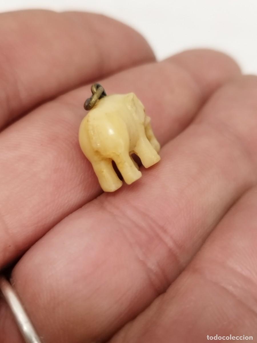 Joyeria: Antiguo colgante en forma de Elefante. - Foto 2