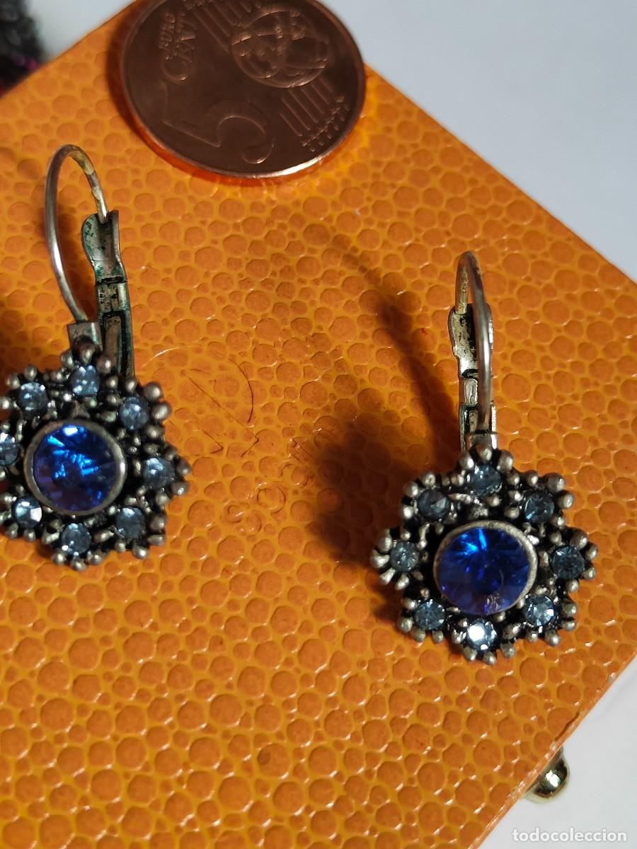 Joyeria: Pendientes plata antigua,flor con zafiro central - Foto 4