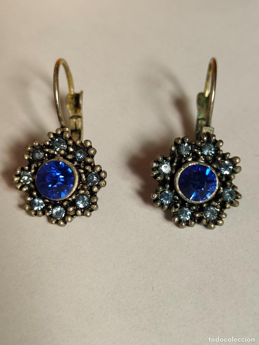 Joyeria: Pendientes plata antigua,flor con zafiro central - Foto 5