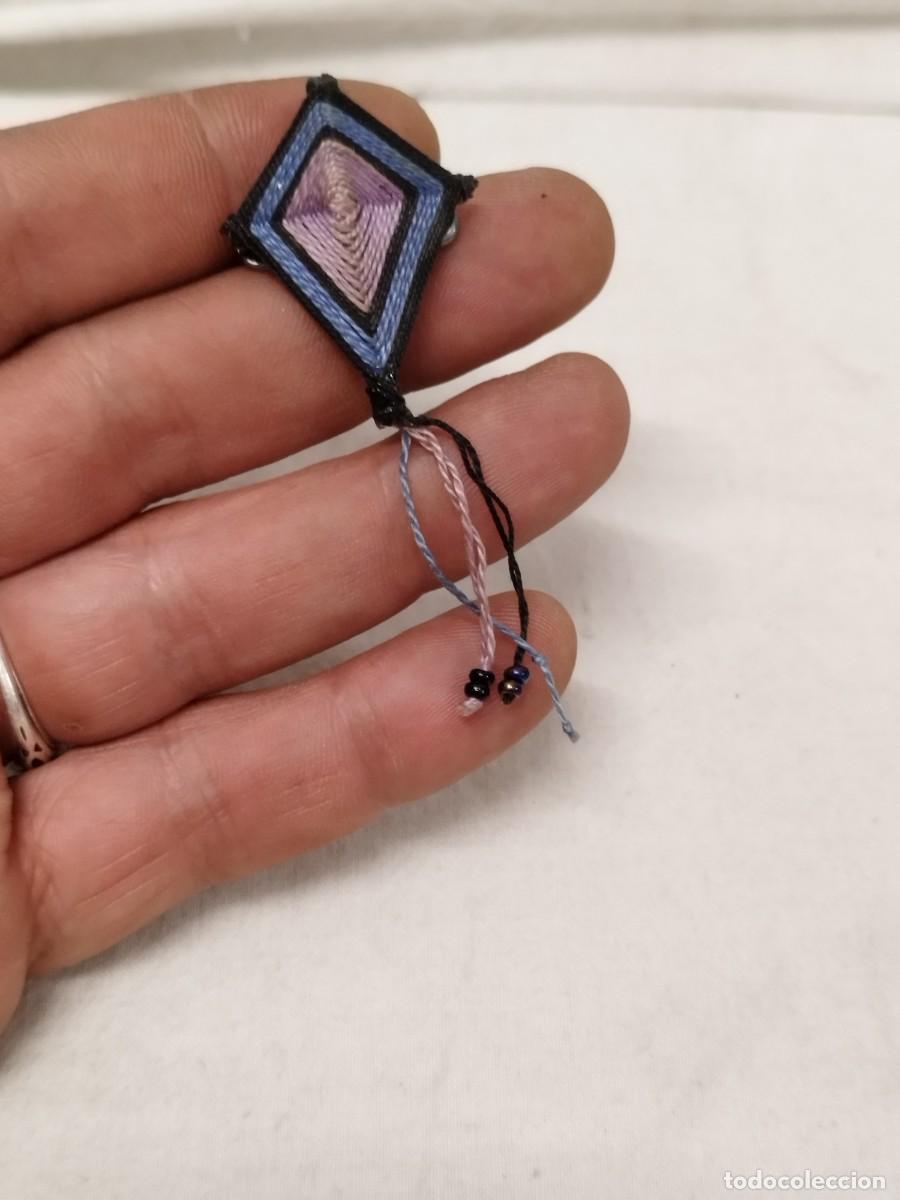 Joyeria: Colgante de una cometa hecha con hilo. - Foto 2