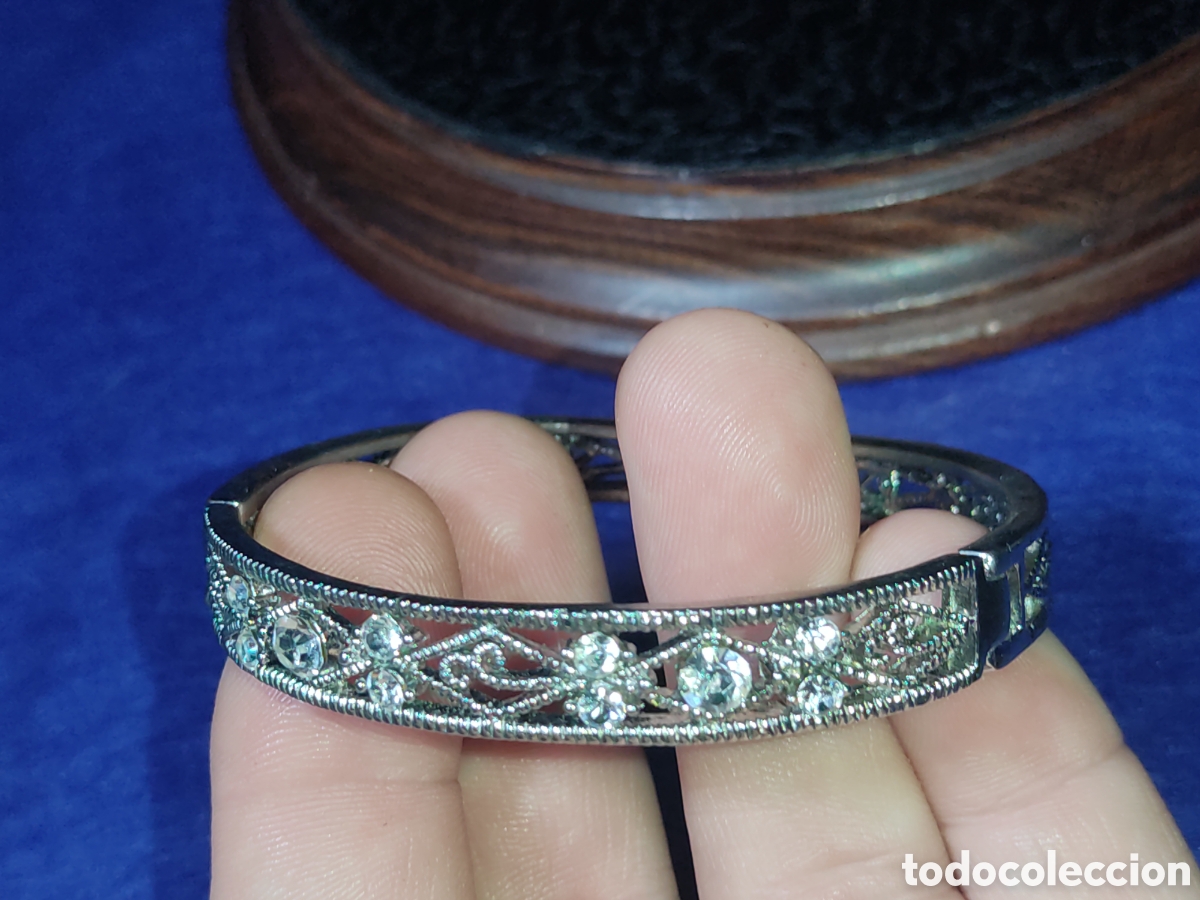 Joyeria: Pulsera plateada con circonitas. - Foto 1