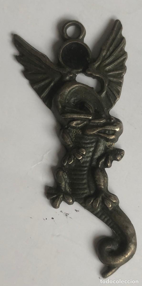 Joyeria: colgante antiguo de drag&oacute;n - Foto 3