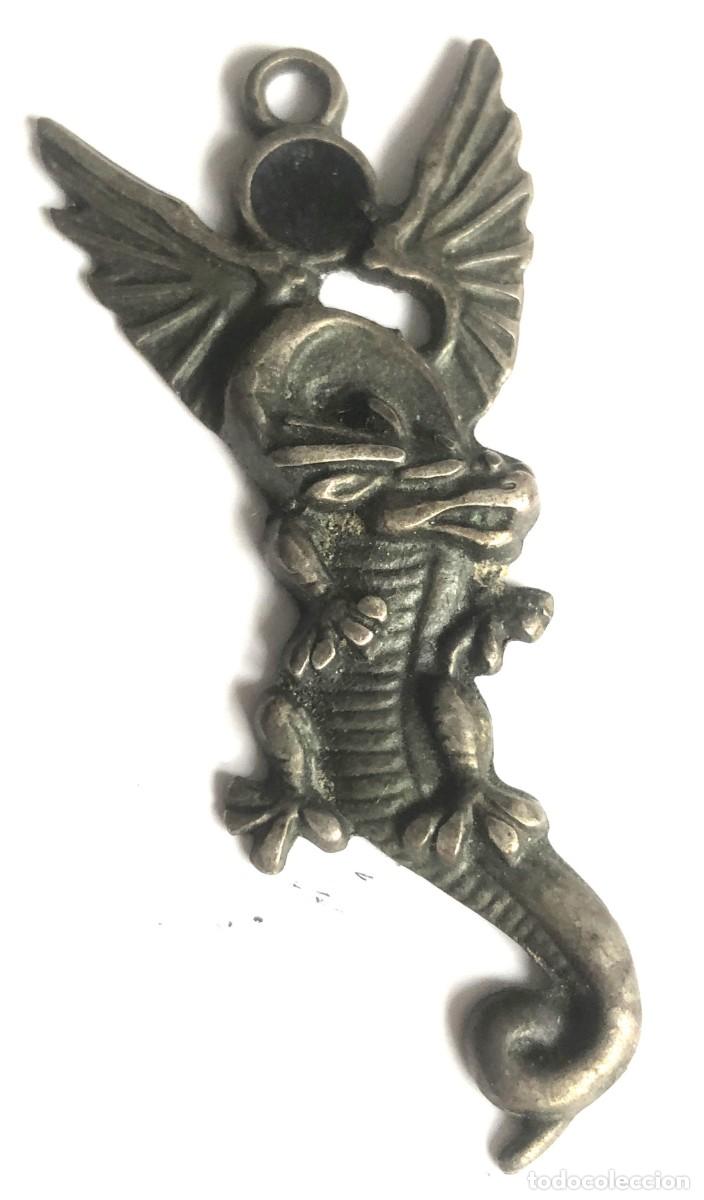 Joyeria: colgante antiguo de drag&oacute;n - Foto 1