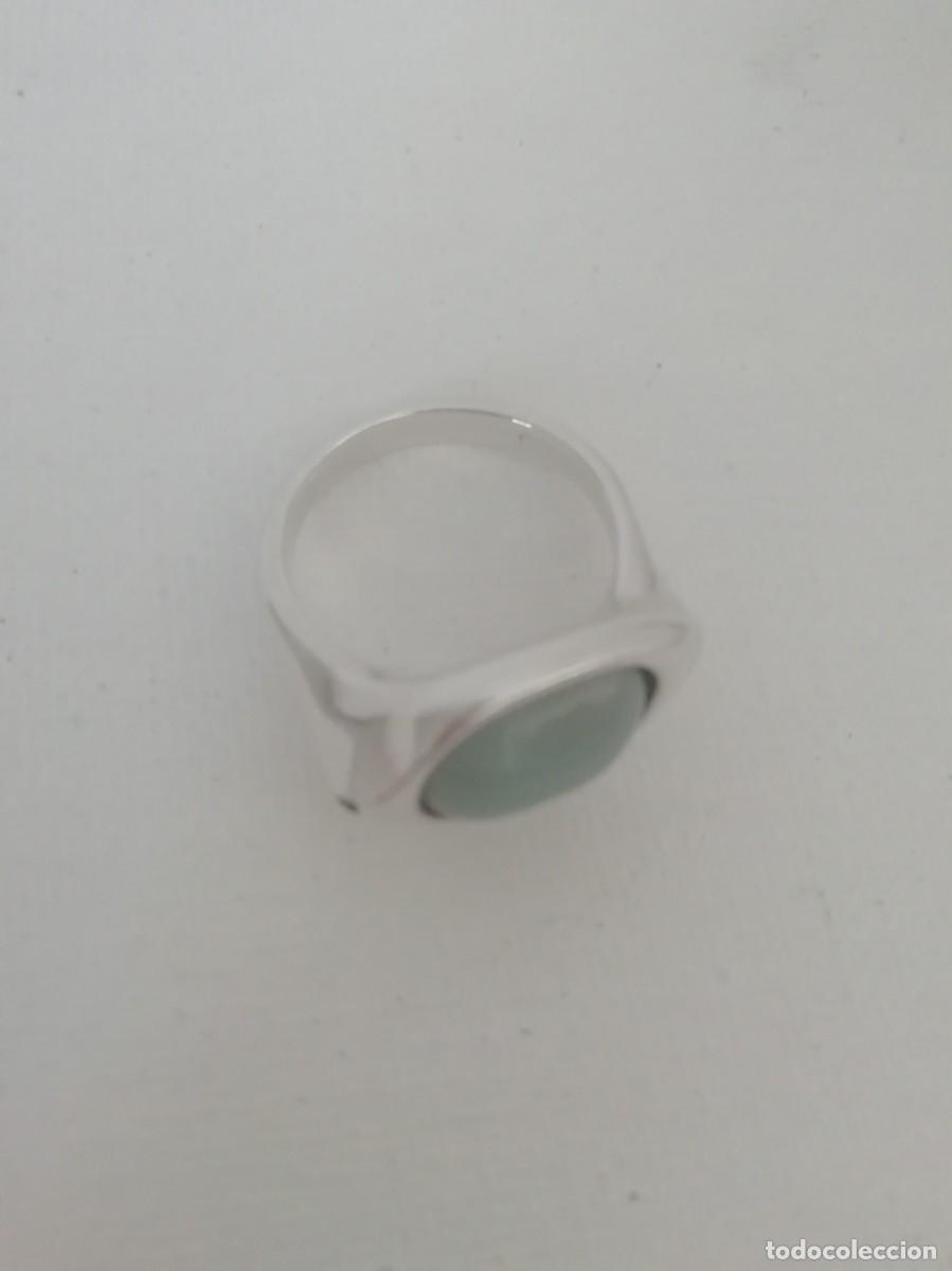 Joyeria: Anillo de plata con piedra - Foto 1