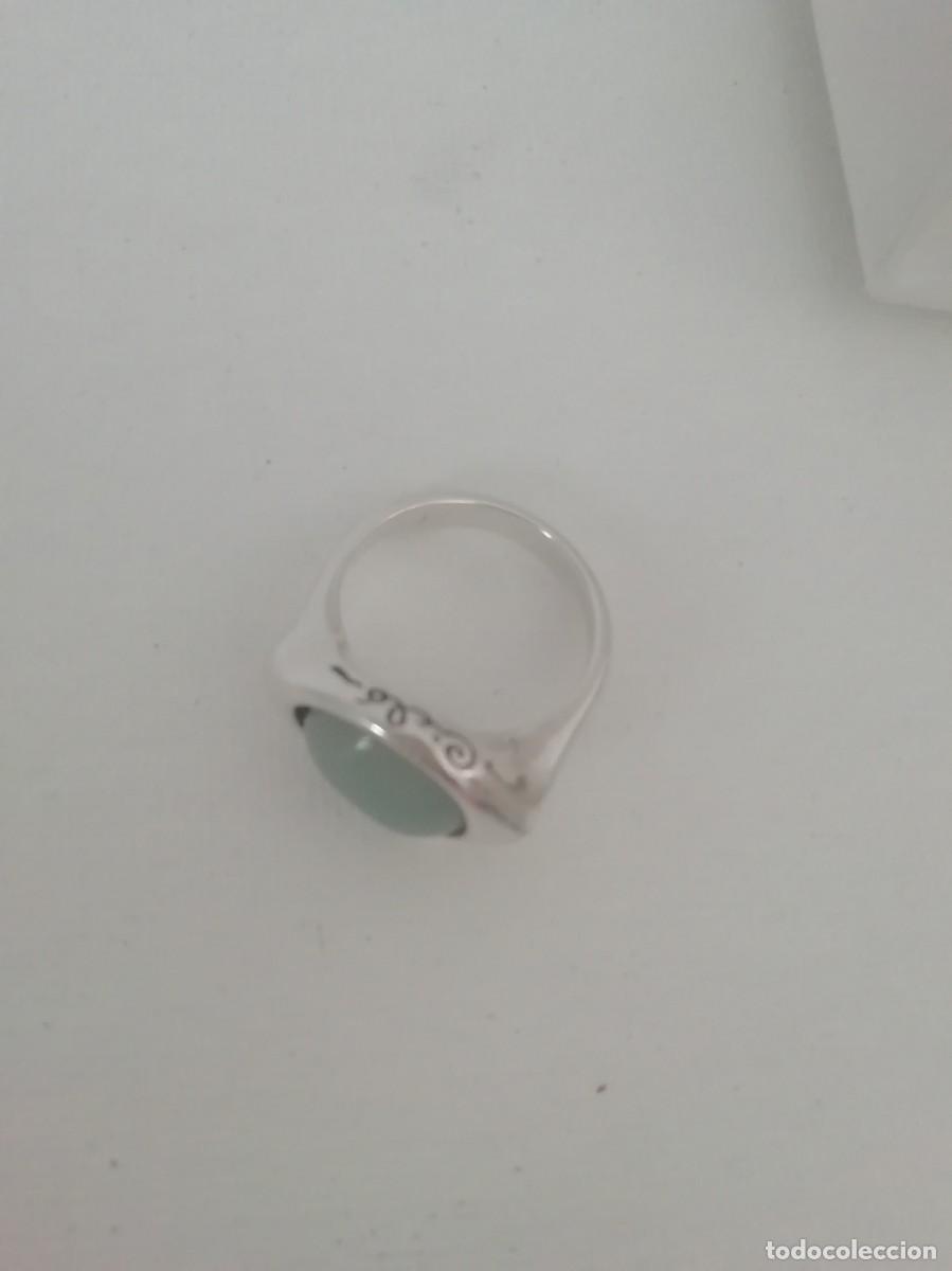 Joyeria: Anillo de plata con piedra - Foto 3