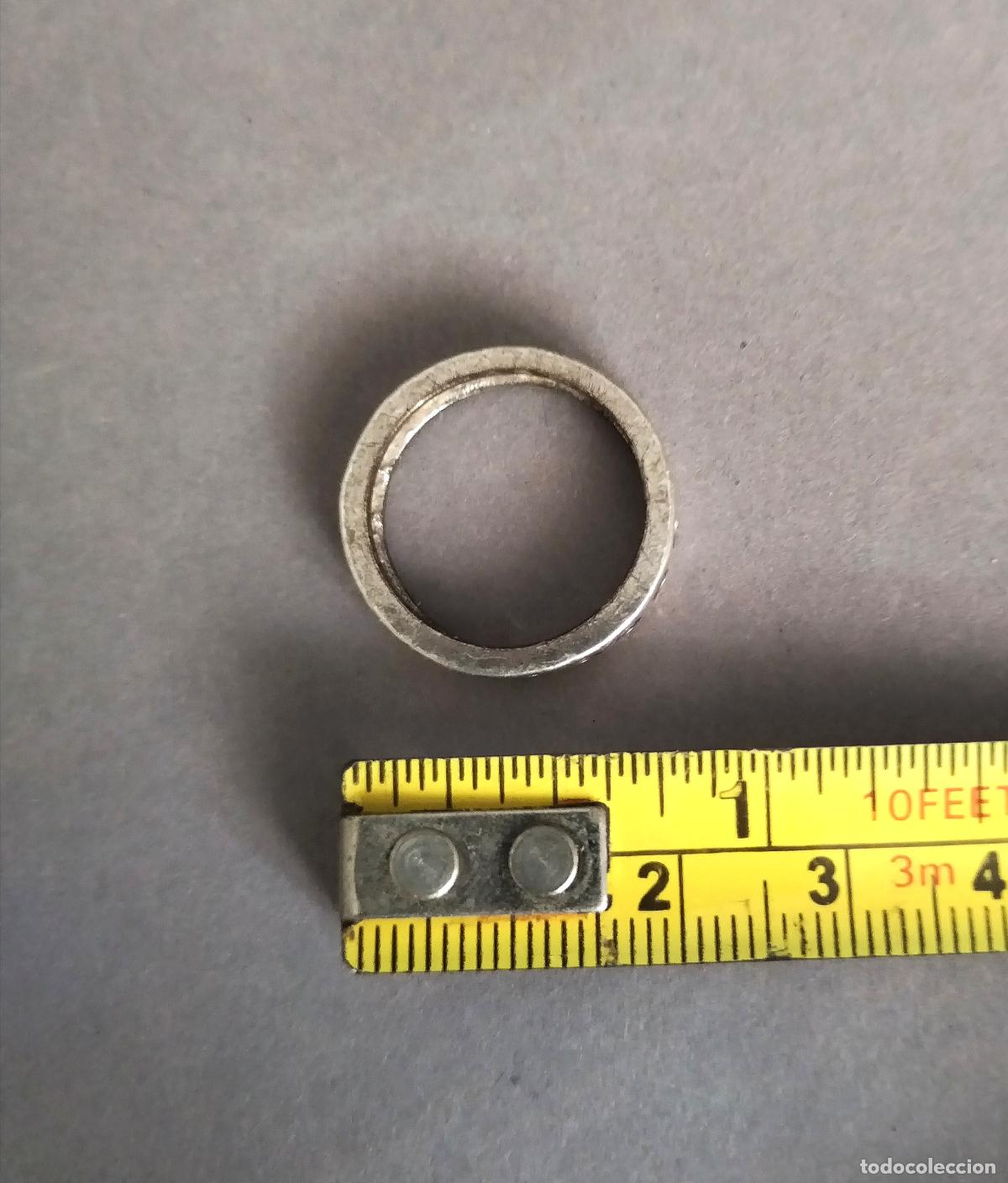 Joyeria: Anillo de plata de ley con circonitas. - Foto 4
