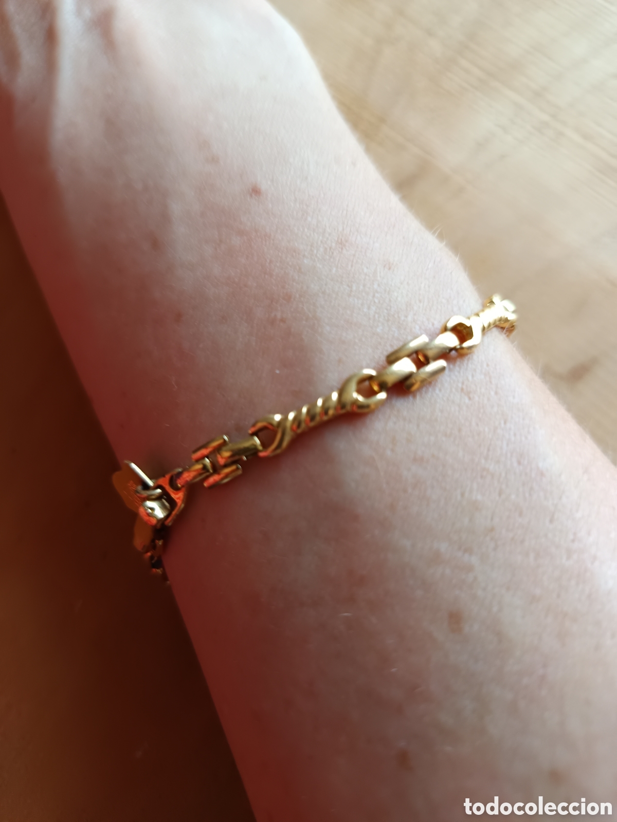 Joyeria: Pulsera estilo Cartier chapada en oro de 20 k - Foto 1
