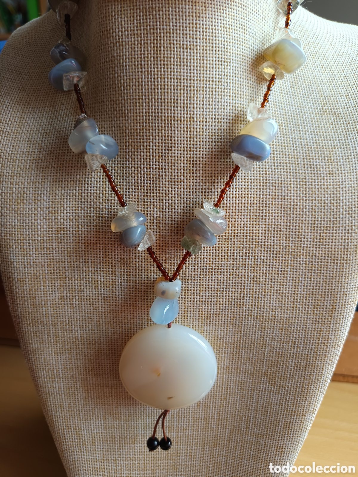 Joyeria: Largo collar de jade blanco y cuarzos naturales - Foto 9