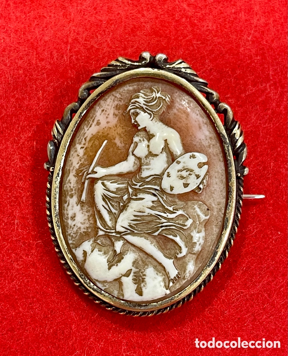 Joyeria: Bonito broche camafeo en plata dorada. - Foto 1